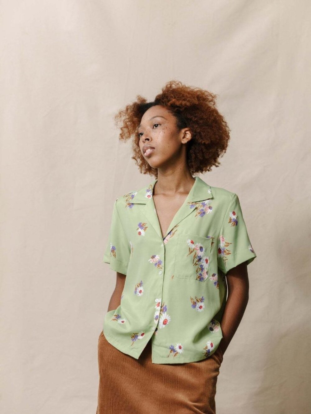 Carleen Nancy Button-Up - Picture 2 of 11